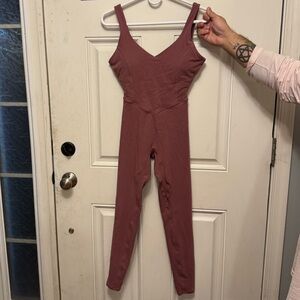 Women's Mauve V-Neck Jumpsuit